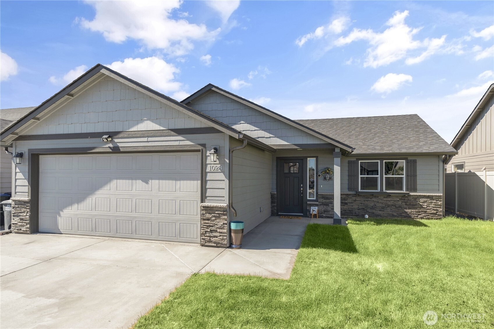 1028 Sequoia Road NE, Moses Lake, WA 98837