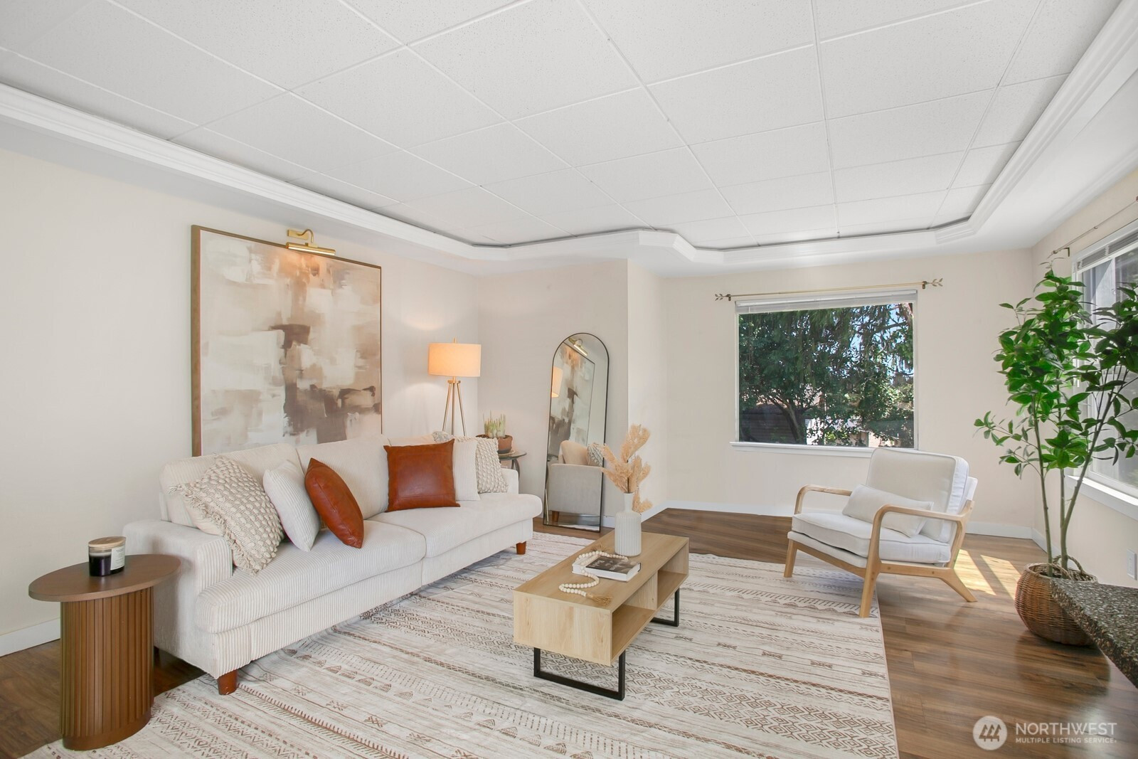 15222 37th Place S, Tukwila, WA 98188