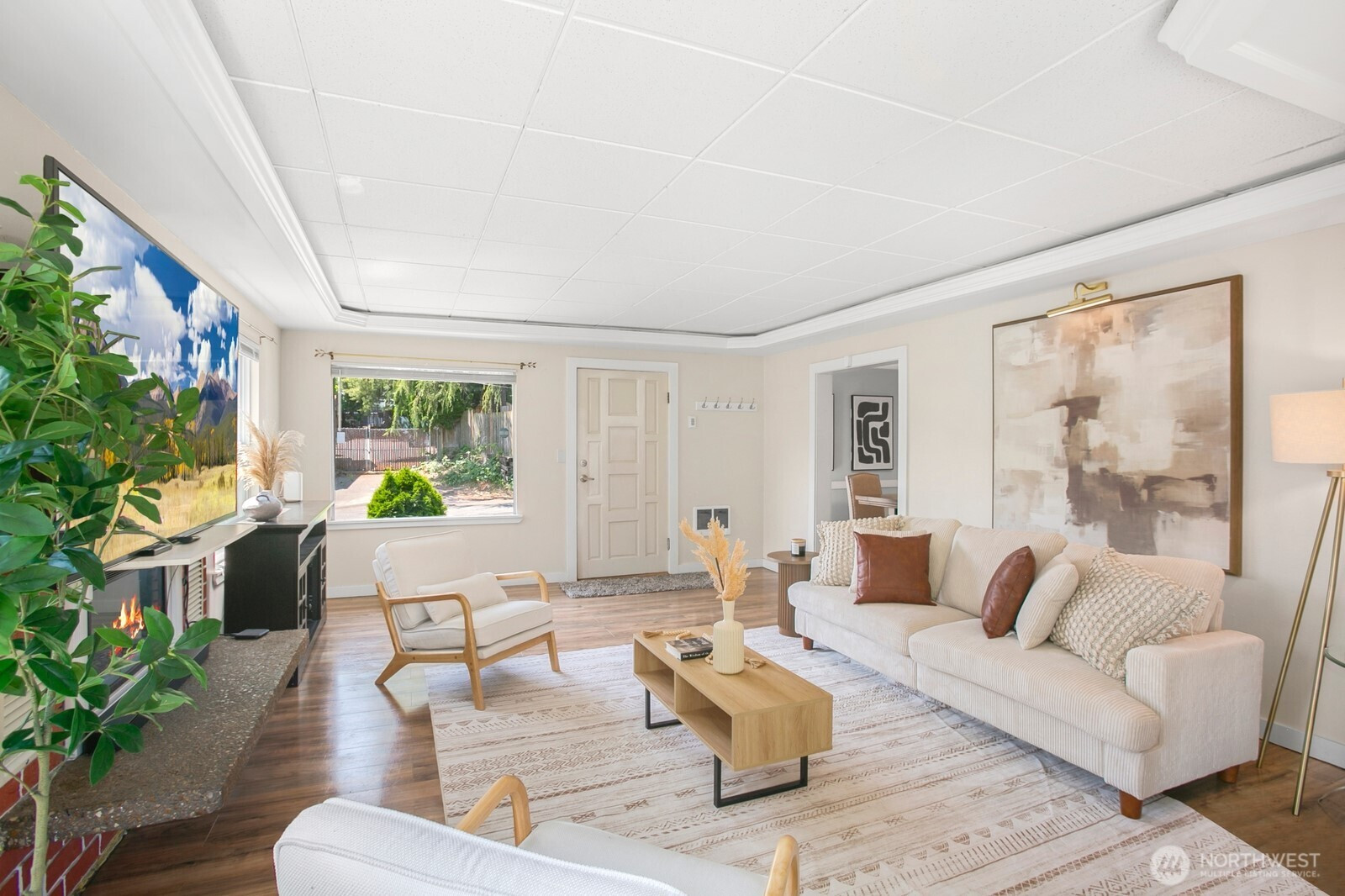 15222 37th Place S, Tukwila, WA 98188