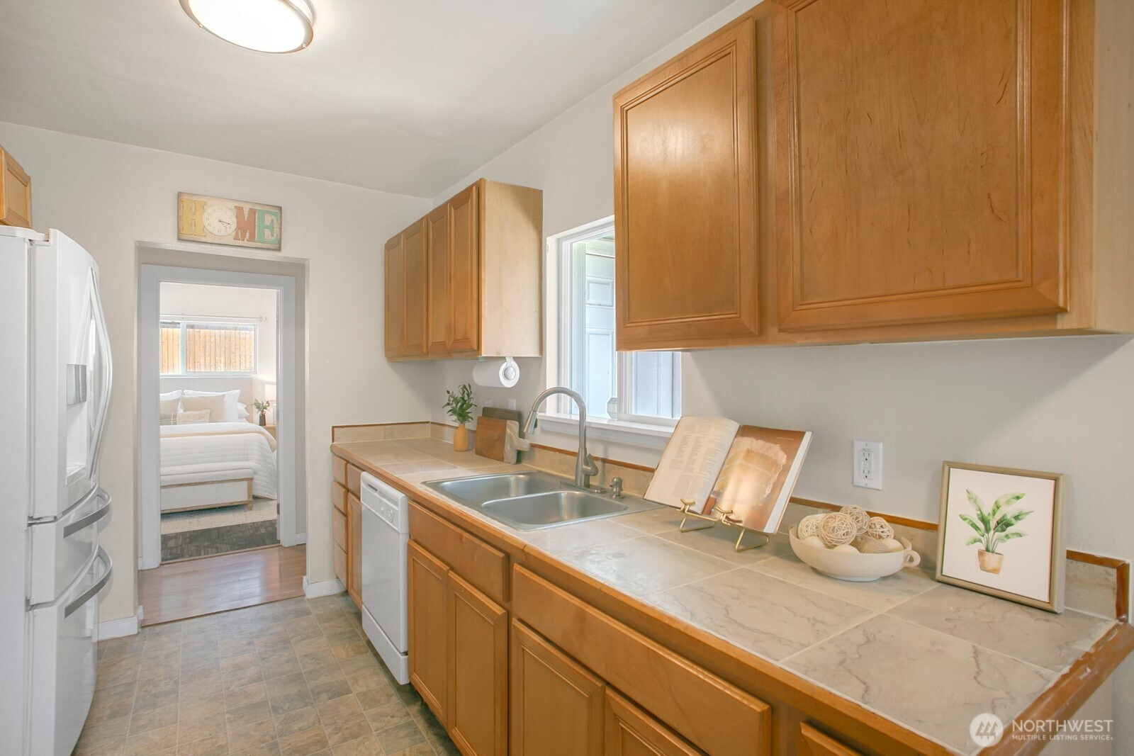 15222 37th Place S, Tukwila, WA 98188