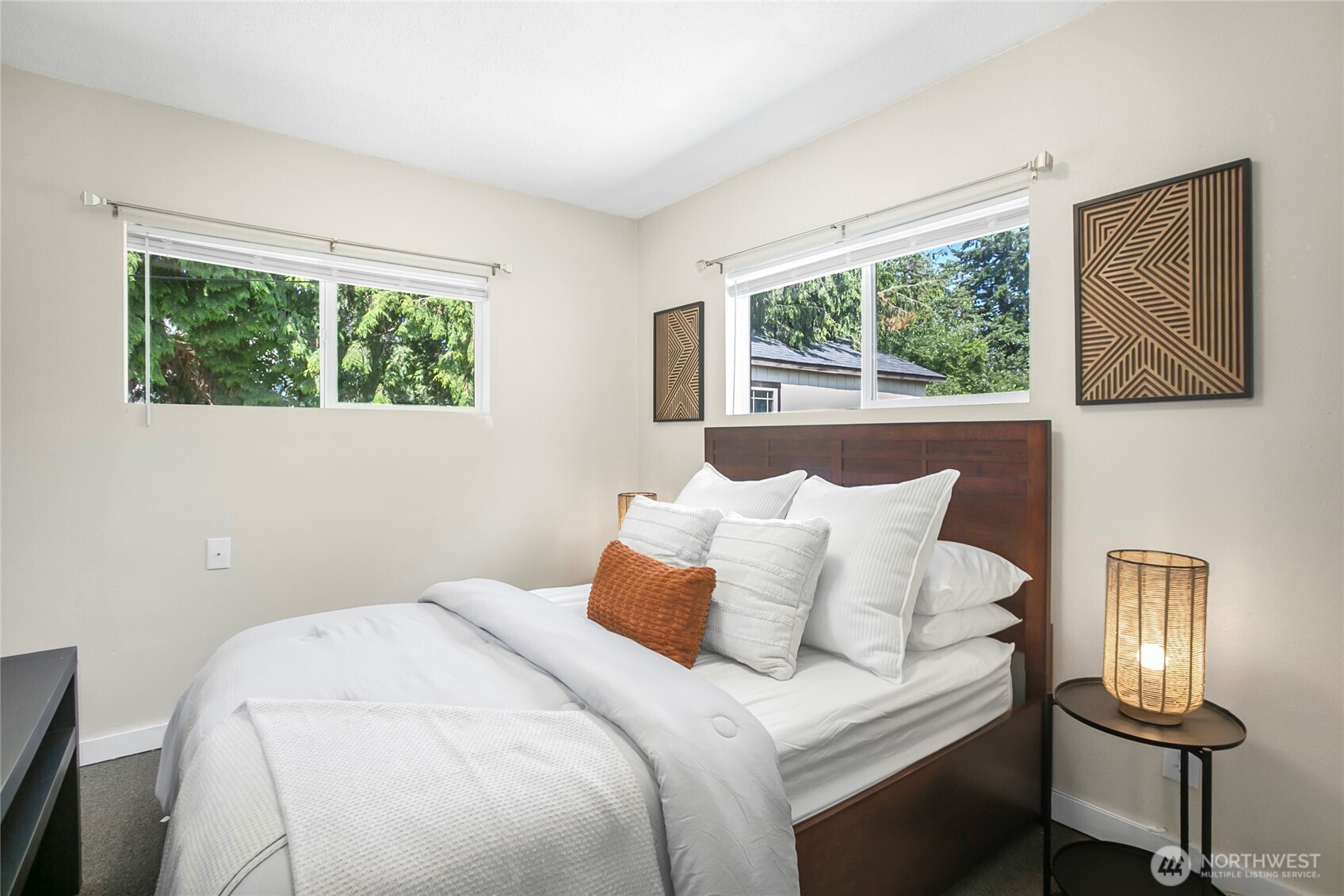 15222 37th Place S, Tukwila, WA 98188