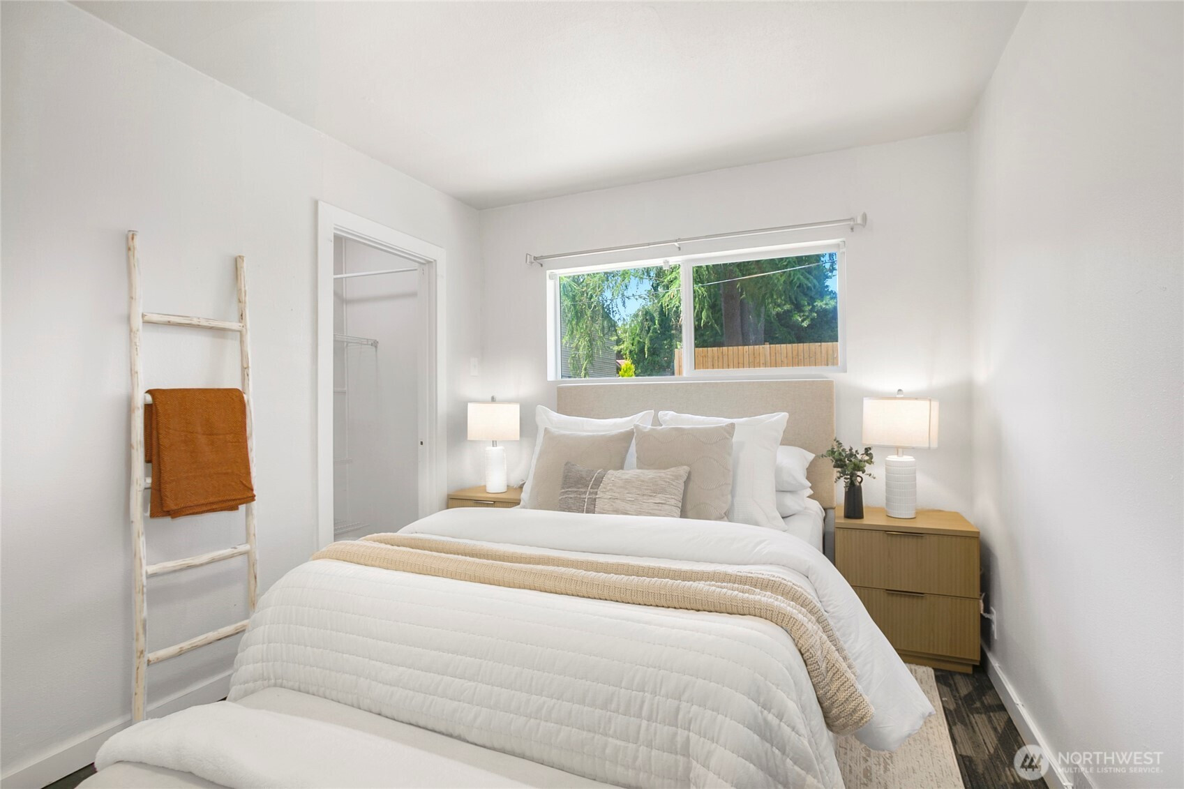 15222 37th Place S, Tukwila, WA 98188