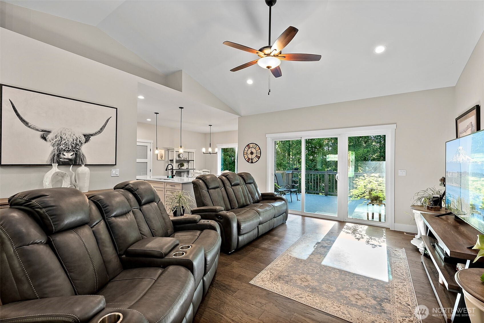 8069 Phillips Road SE, Port Orchard, WA 98367