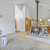 9525 62nd Avenue SE, Olympia, WA 98513