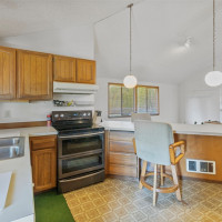 9525 62nd Avenue SE, Olympia, WA 98513