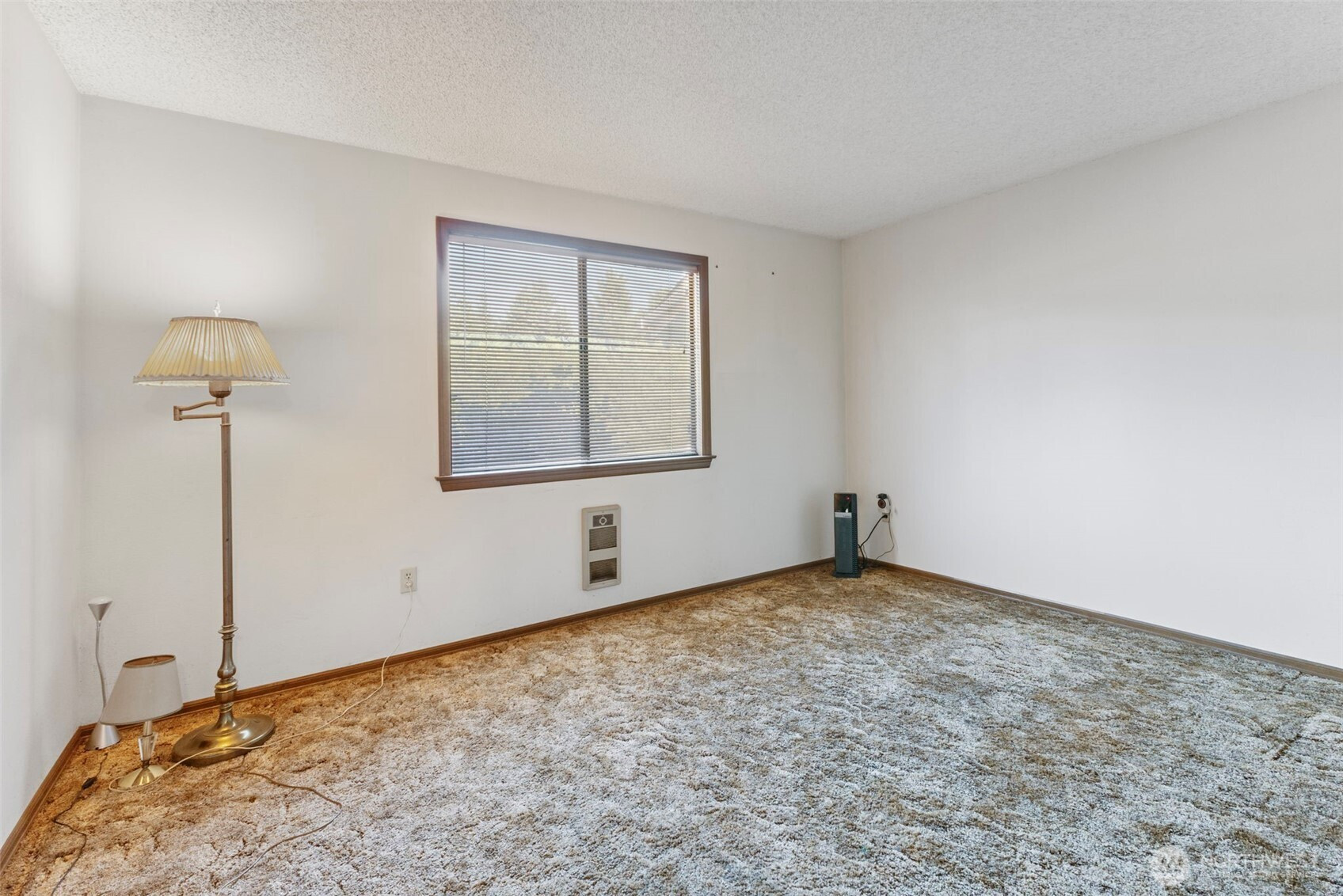 9525 62nd Avenue SE, Olympia, WA 98513