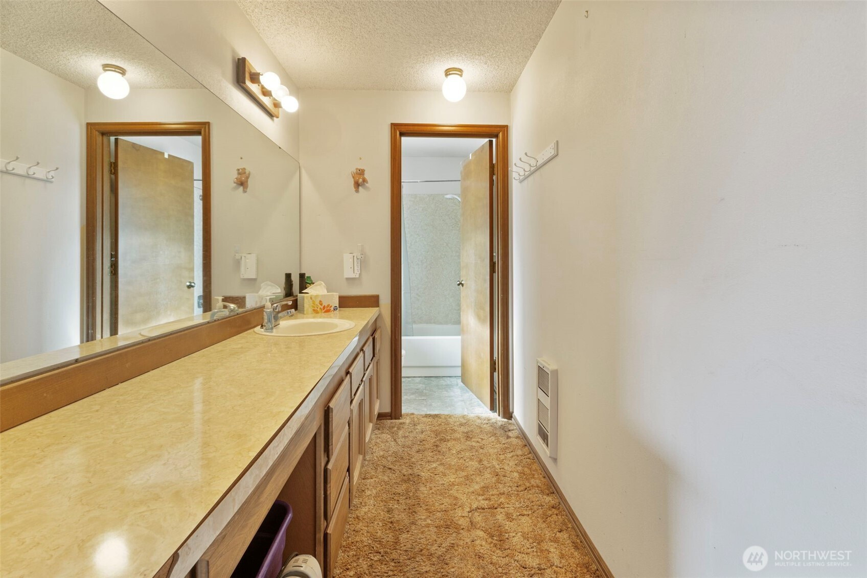 9525 62nd Avenue SE, Olympia, WA 98513