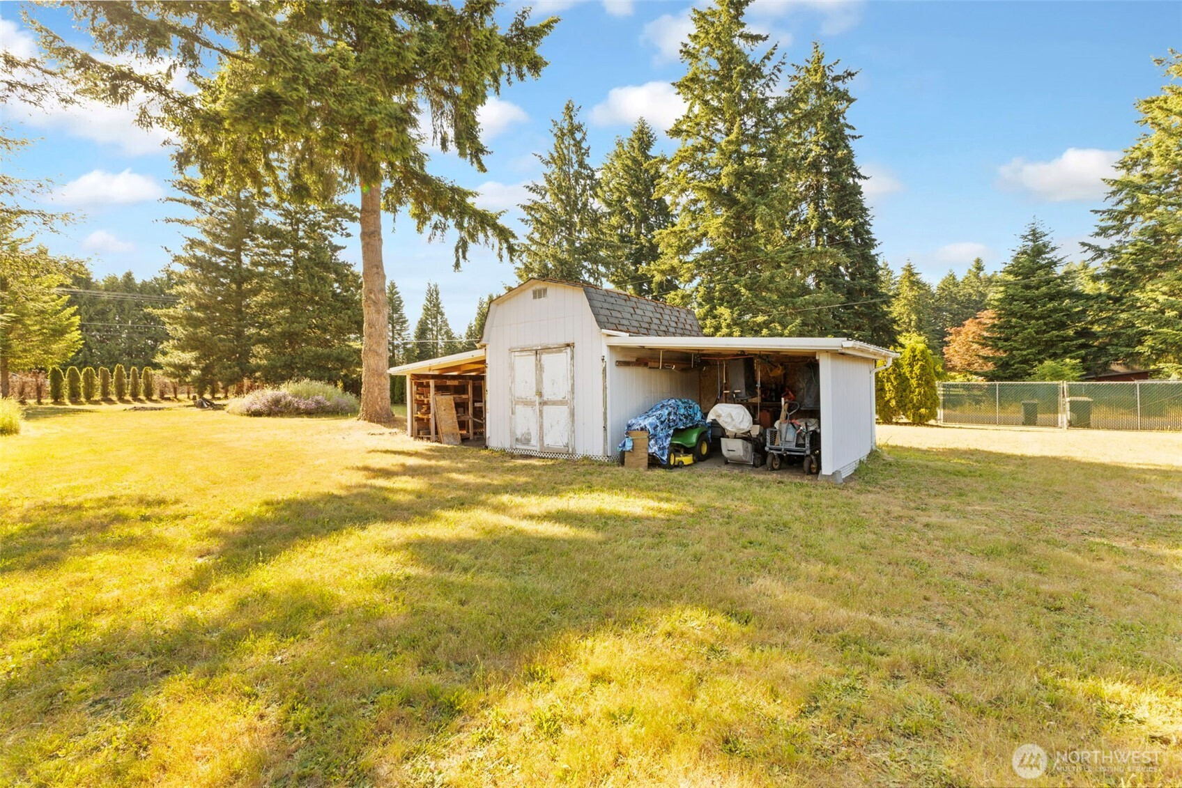 9525 62nd Avenue SE, Olympia, WA 98513