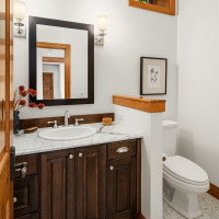 8260 Avalon Drive, Mercer Island, WA 98040