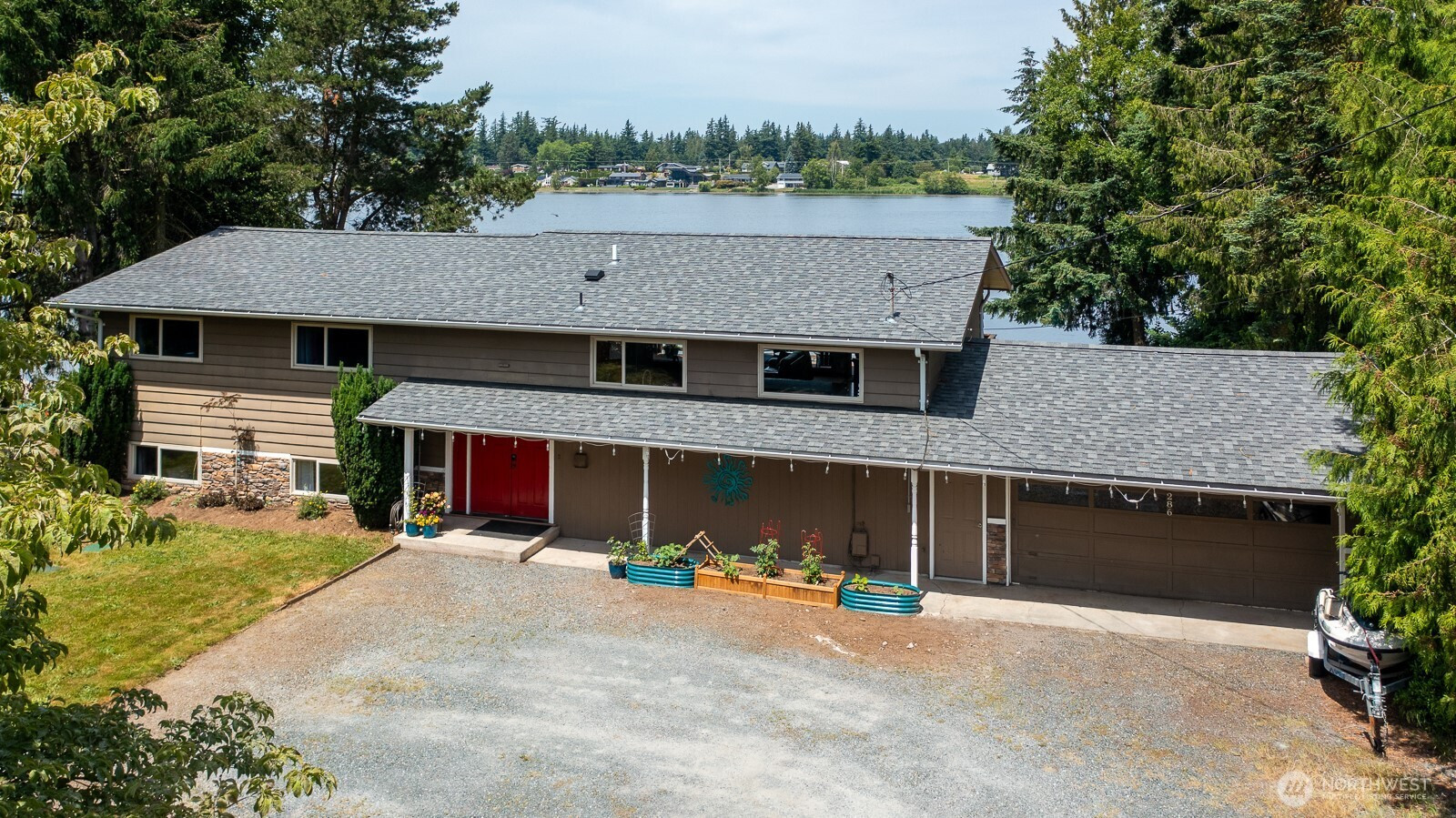 286 E Bartlett Road, Lynden, WA 98264