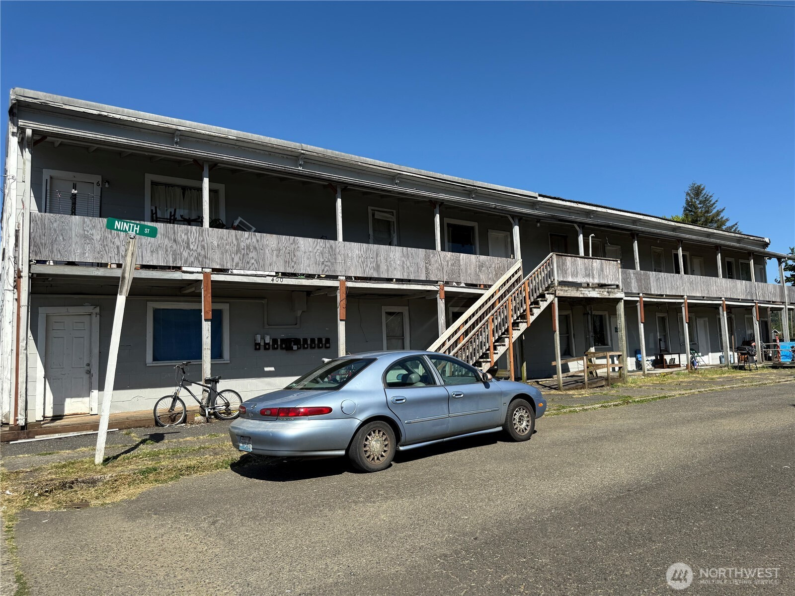 400 9th Street, Raymond, WA 98577