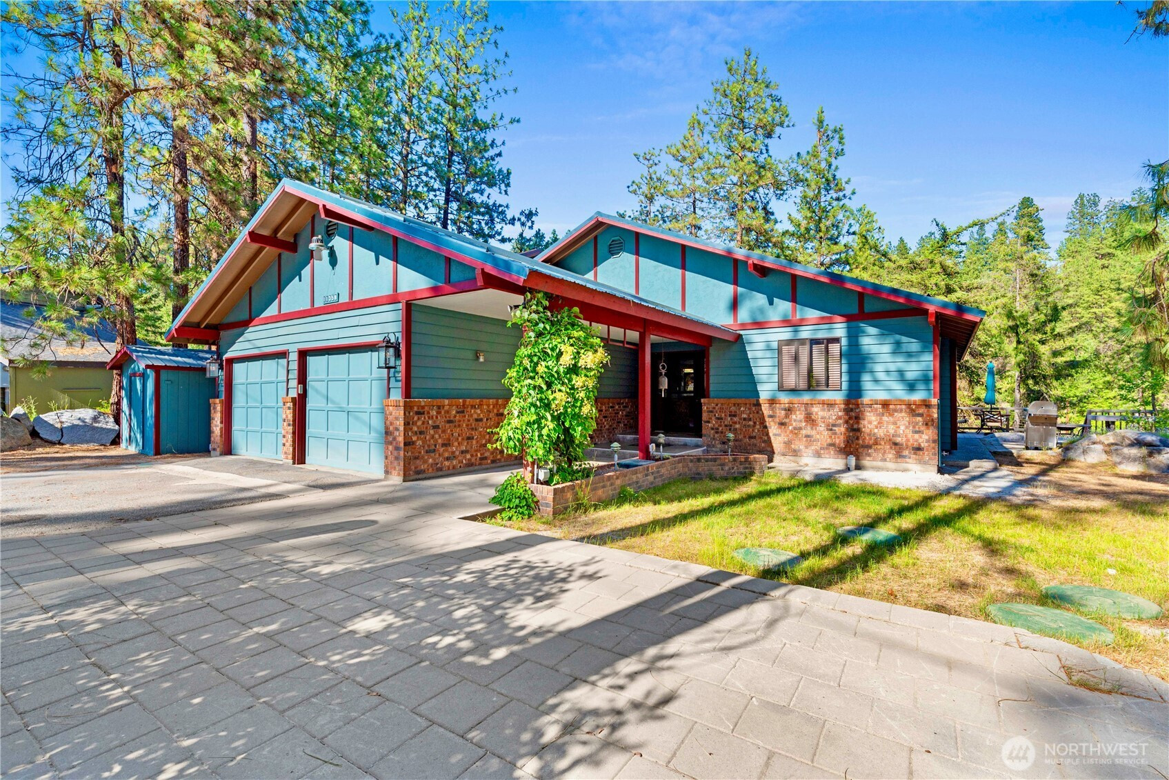 11358 River Bend Drive, Leavenworth, WA 98826