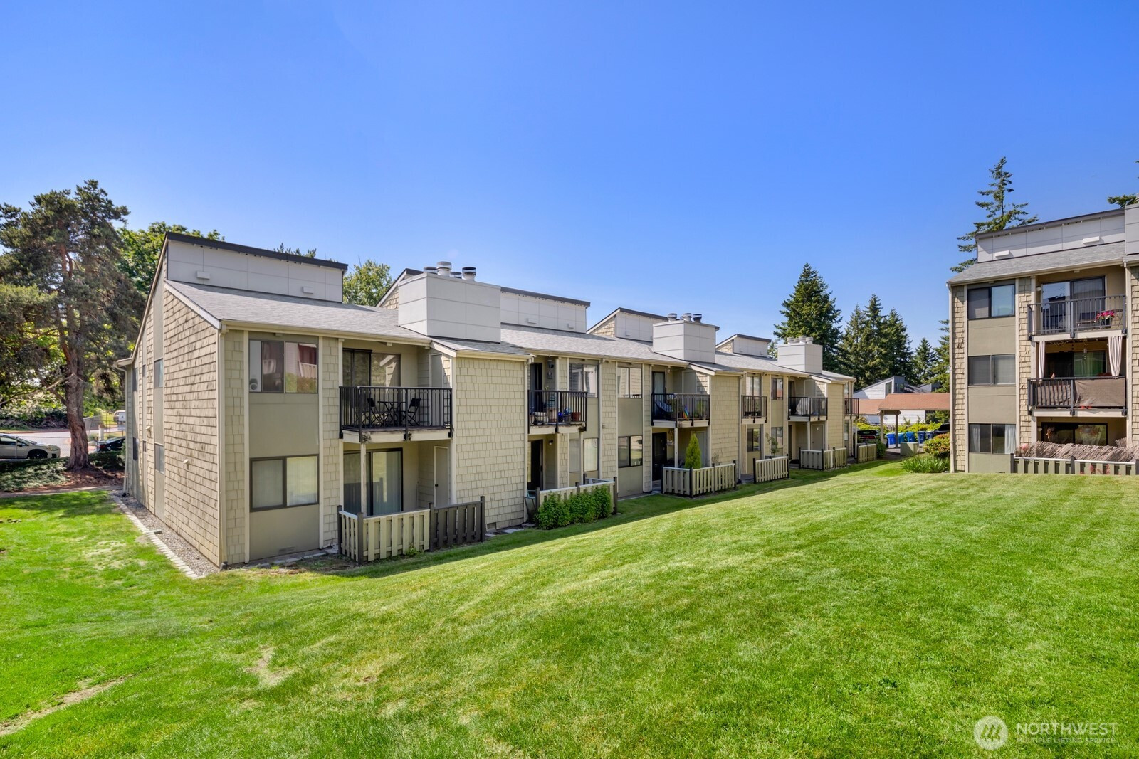 2020 Grant Avenue S, Renton, WA 98055