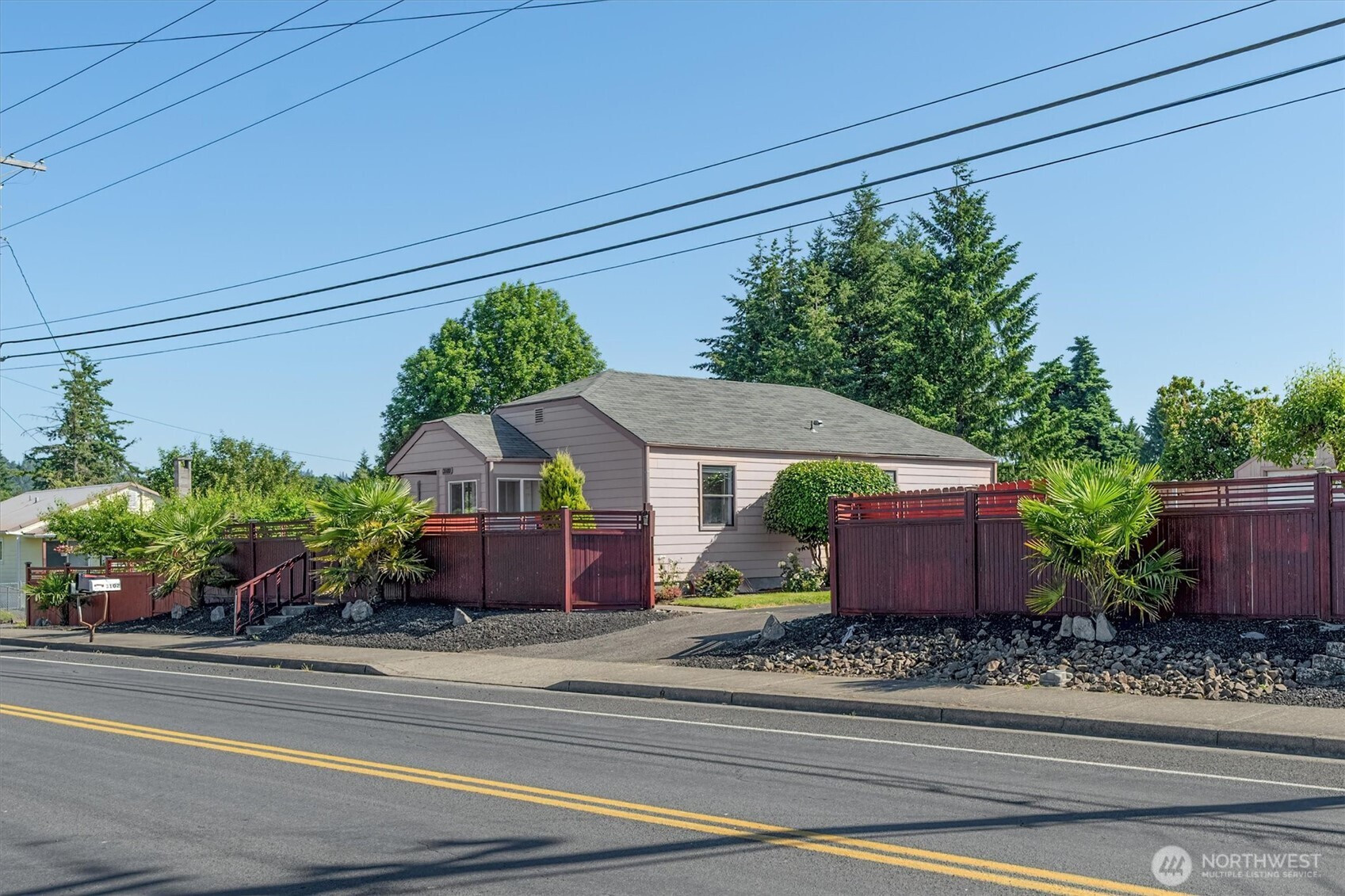 3102 Columbia Heights Road, Longview, WA 98632