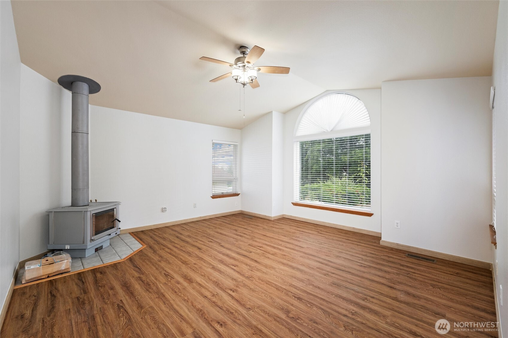 9690 Terrace Avenue, Blaine, WA 98230