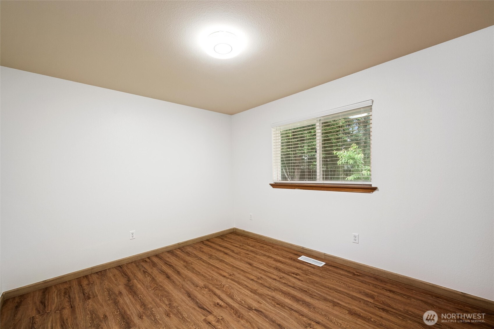 9690 Terrace Avenue, Blaine, WA 98230