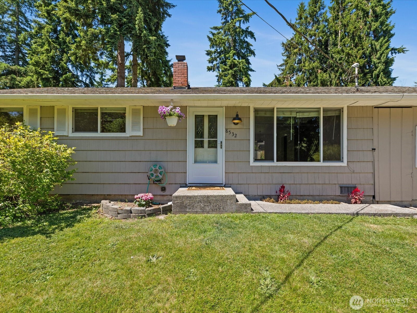 8532 E Xavier Way, Everett, WA 98208