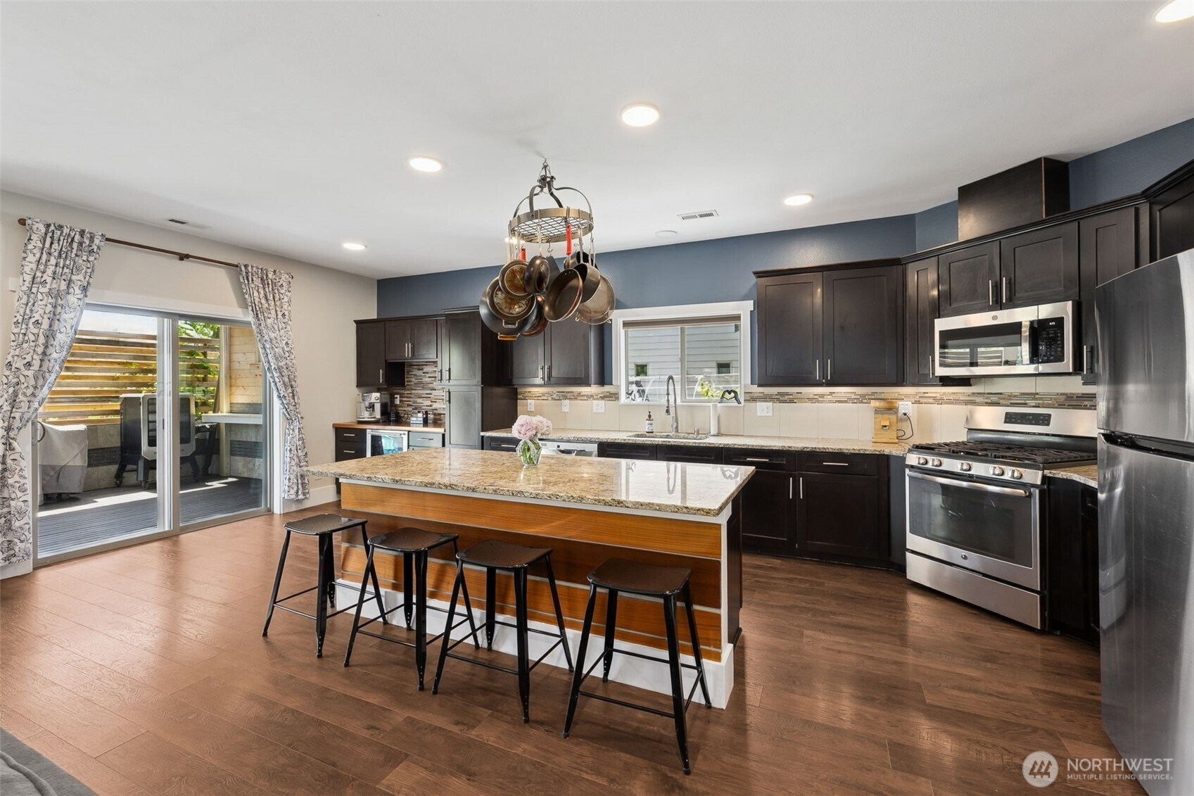 1431 Van Sickle Avenue, Buckley, WA 98321