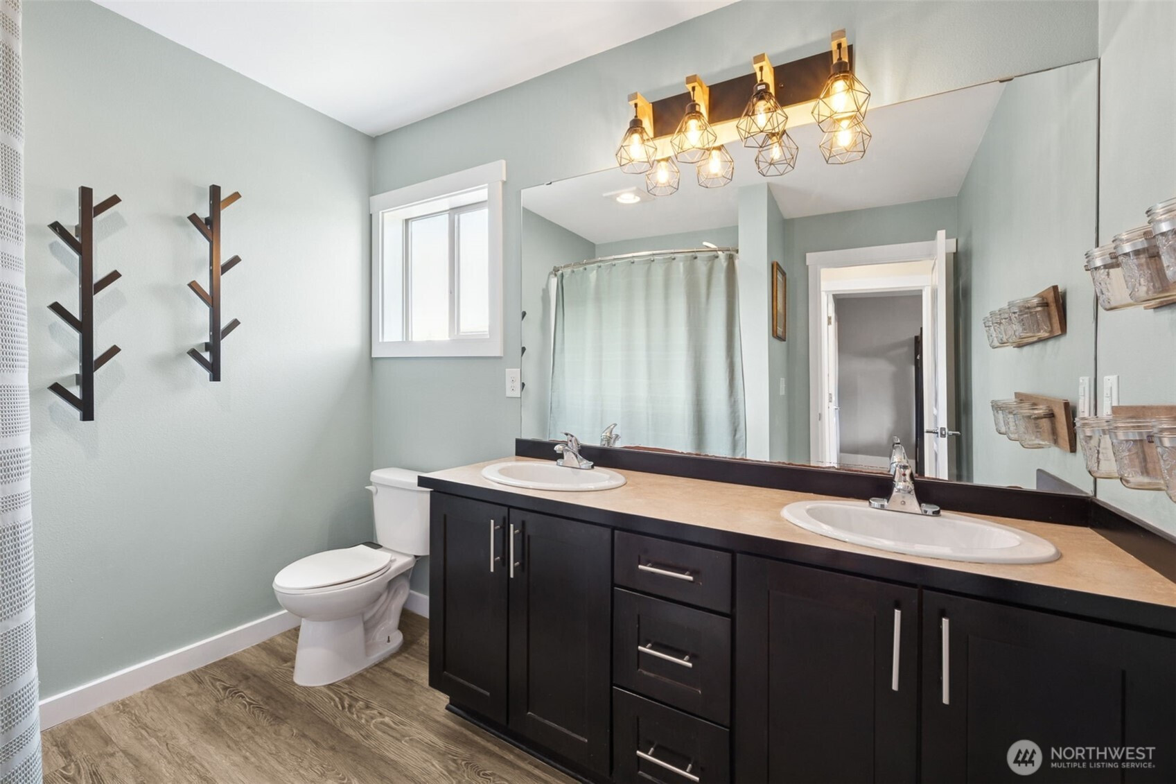 1431 Van Sickle Avenue, Buckley, WA 98321