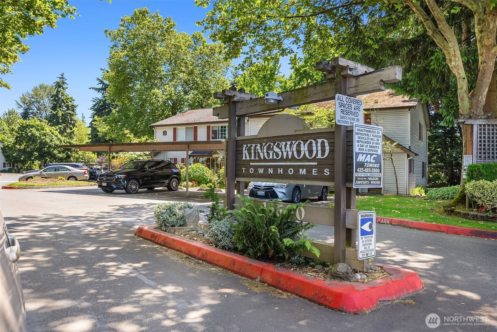 15600 116th Avenue NE, Bothell, WA 98011