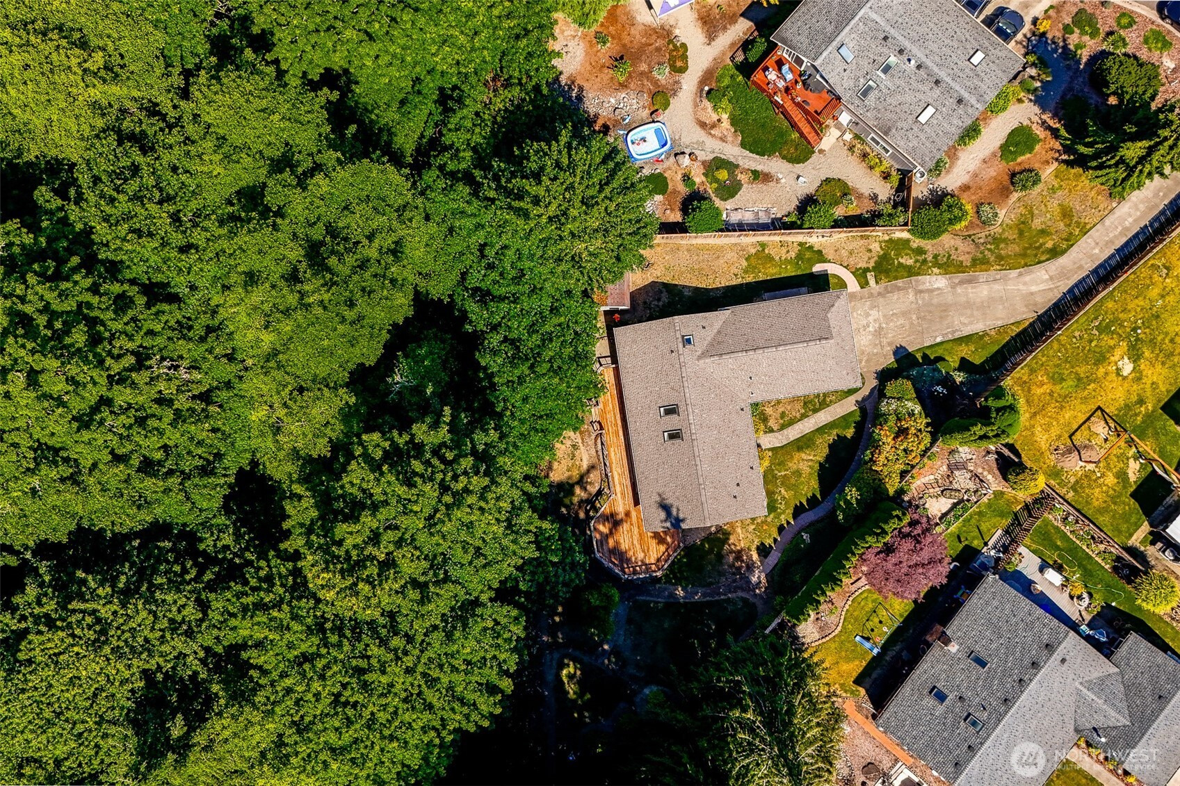 2711 Castlewood Court SE, Olympia, WA 98501