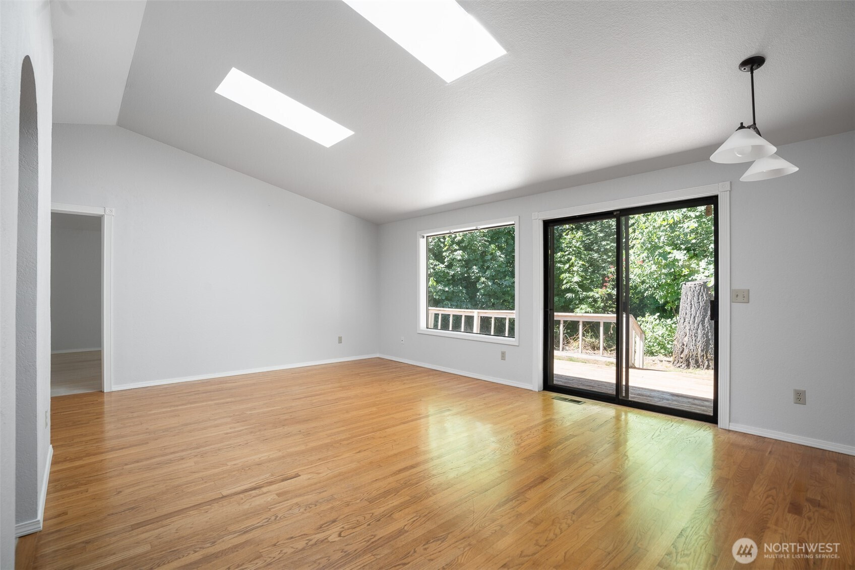 2711 Castlewood Court SE, Olympia, WA 98501