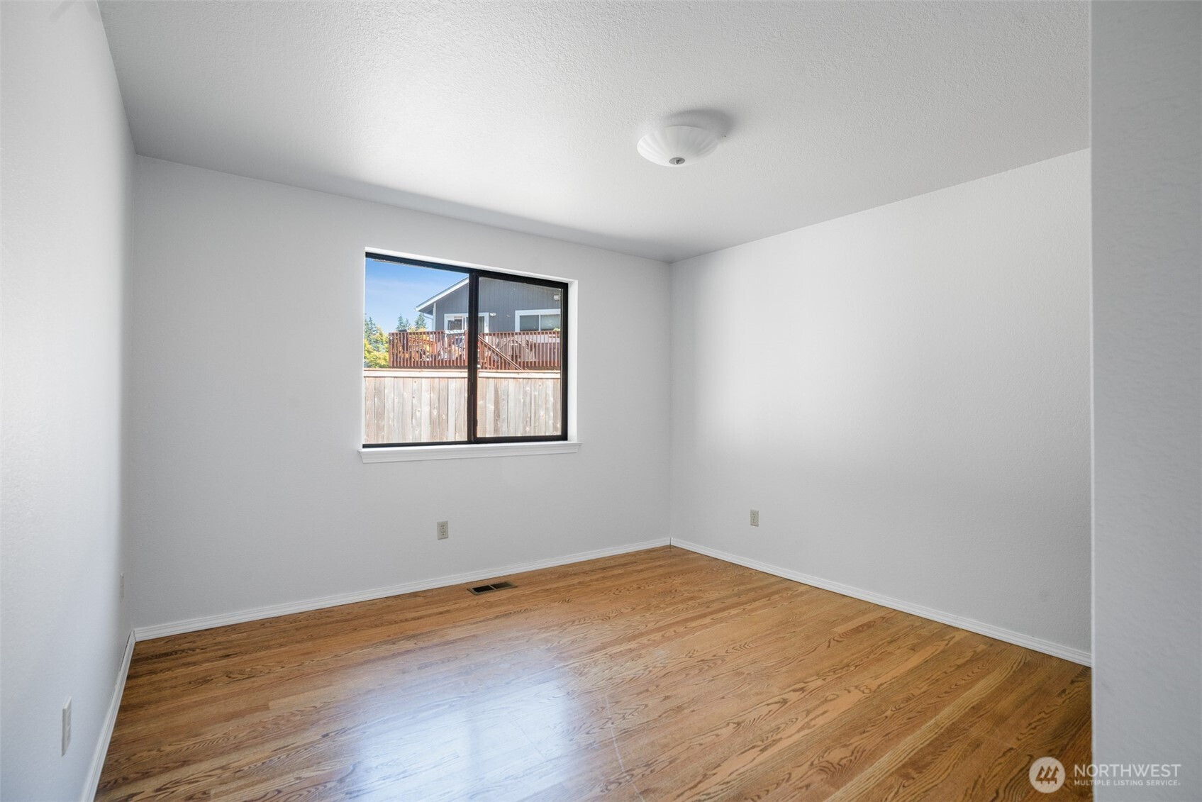 2711 Castlewood Court SE, Olympia, WA 98501