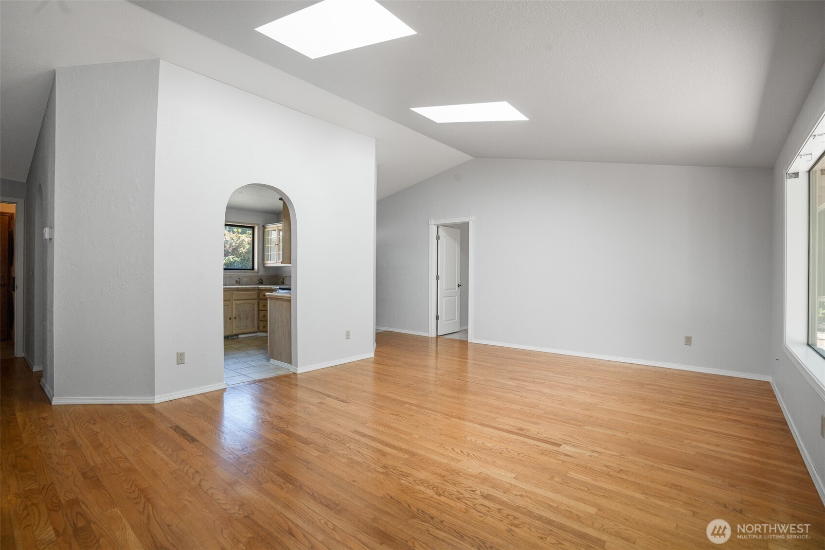 2711 Castlewood Court SE, Olympia, WA 98501