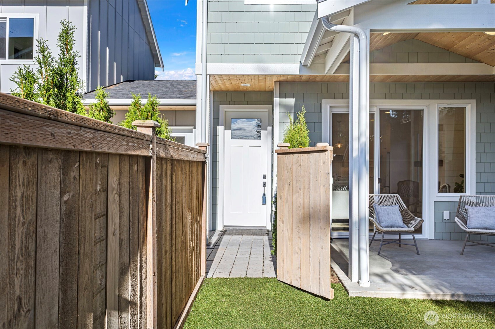 12847 NE 113th Street, Kirkland, WA 98033