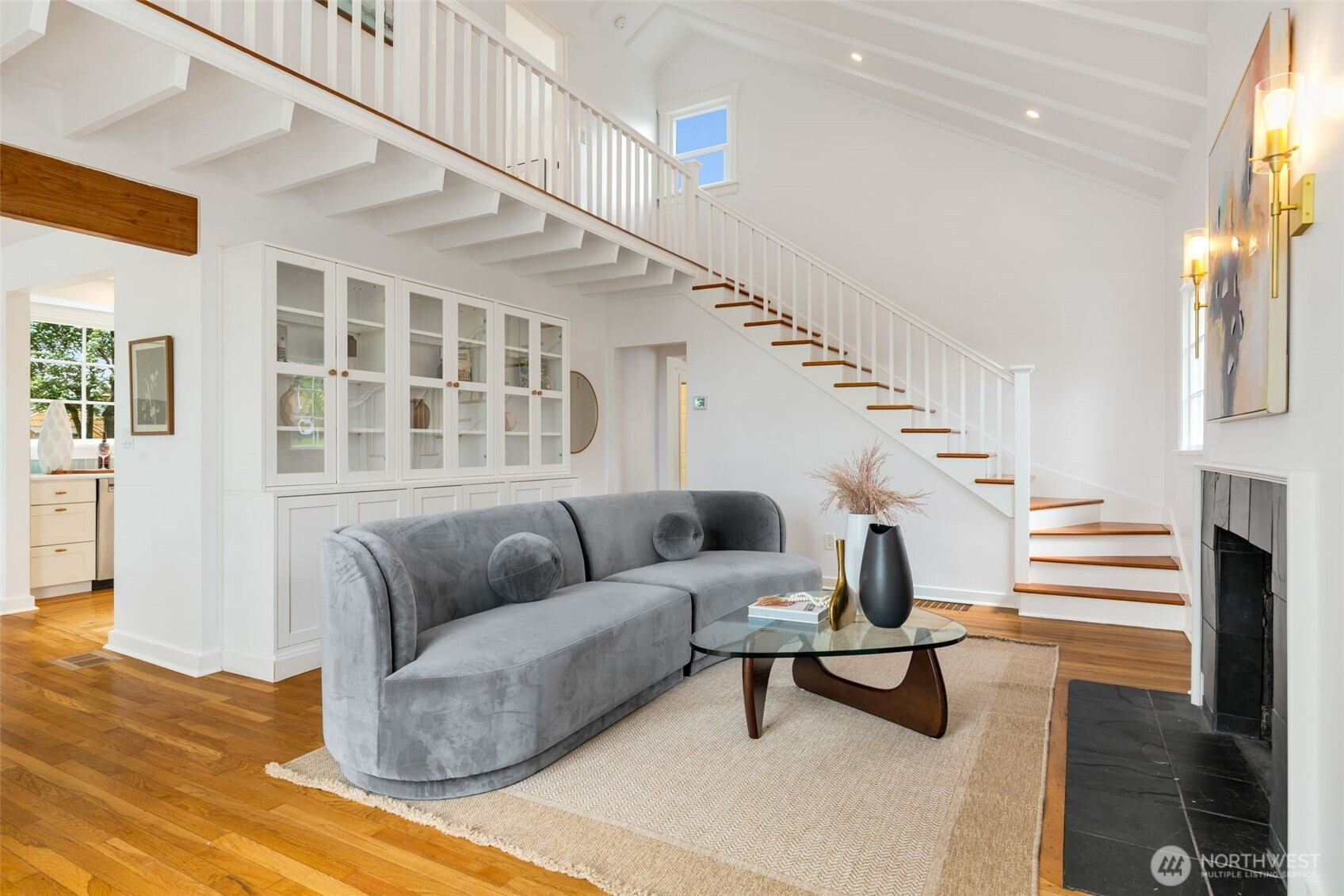 749 N 98th Street, Seattle, WA 98103