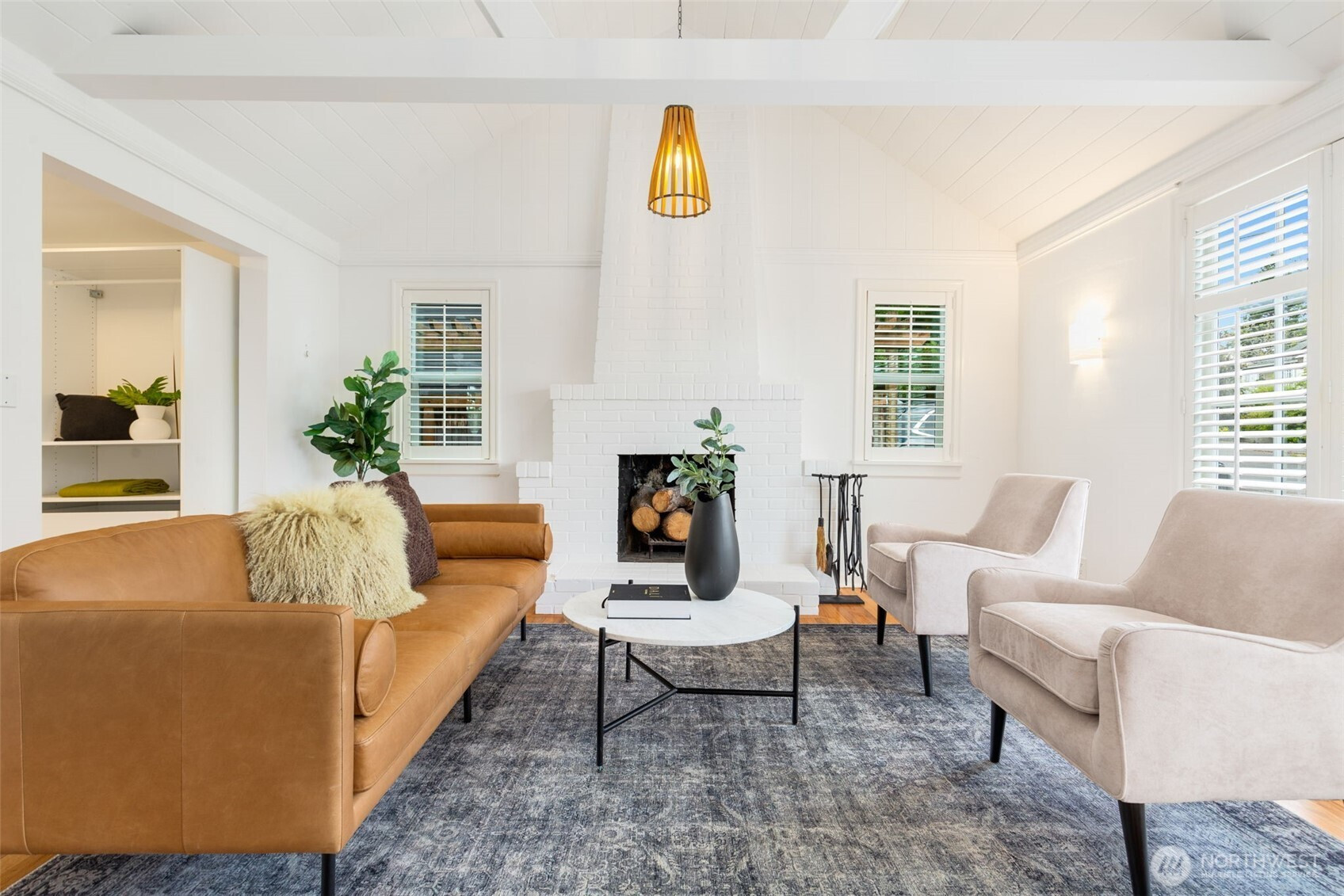 749 N 98th Street, Seattle, WA 98103