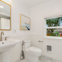 749 N 98th Street, Seattle, WA 98103