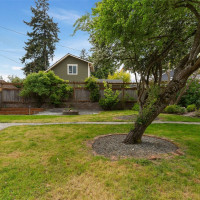 749 N 98th Street, Seattle, WA 98103