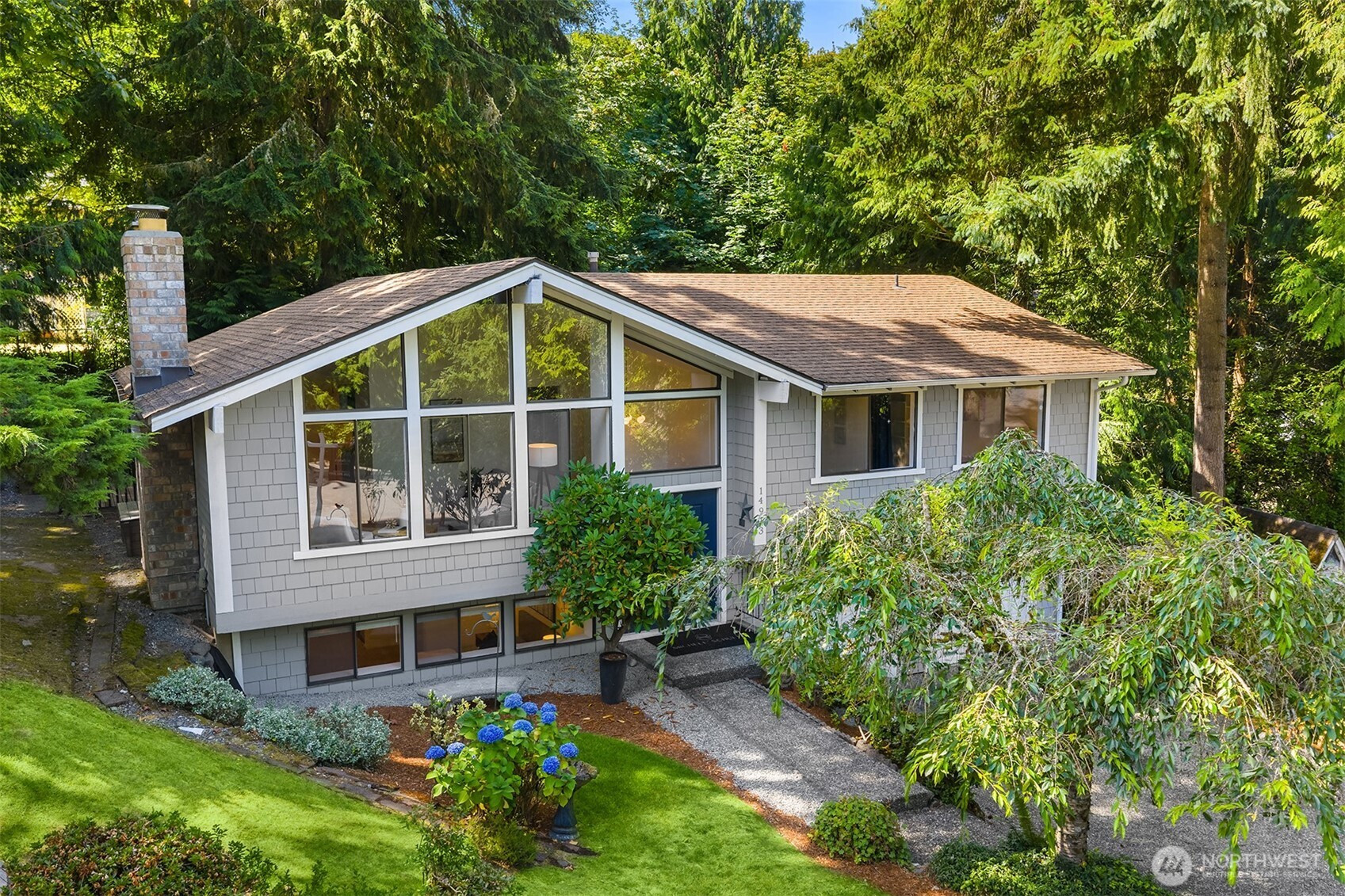 14913 SE 47th Court, Bellevue, WA 98006