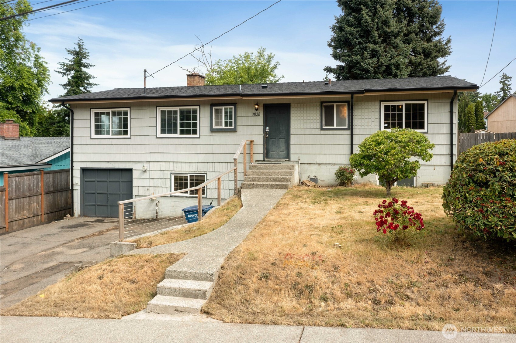 1838 S 246th Place, Des Moines, WA 98198