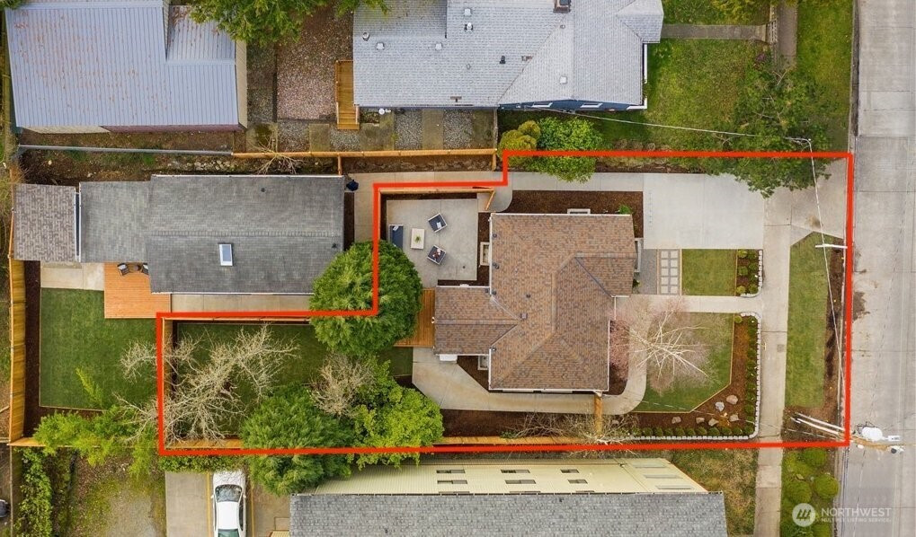 923 N 98th Street, Seattle, WA 98103