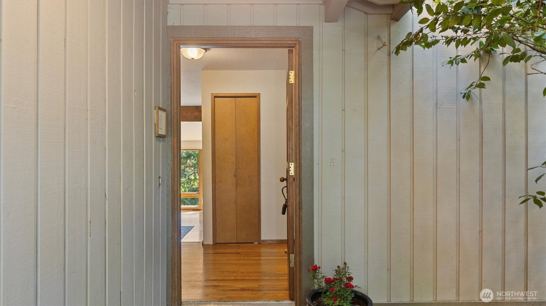 9623 NE Riverbend Drive, Bothell, WA 98011