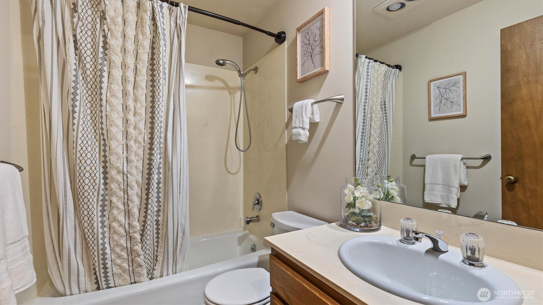 9623 NE Riverbend Drive, Bothell, WA 98011