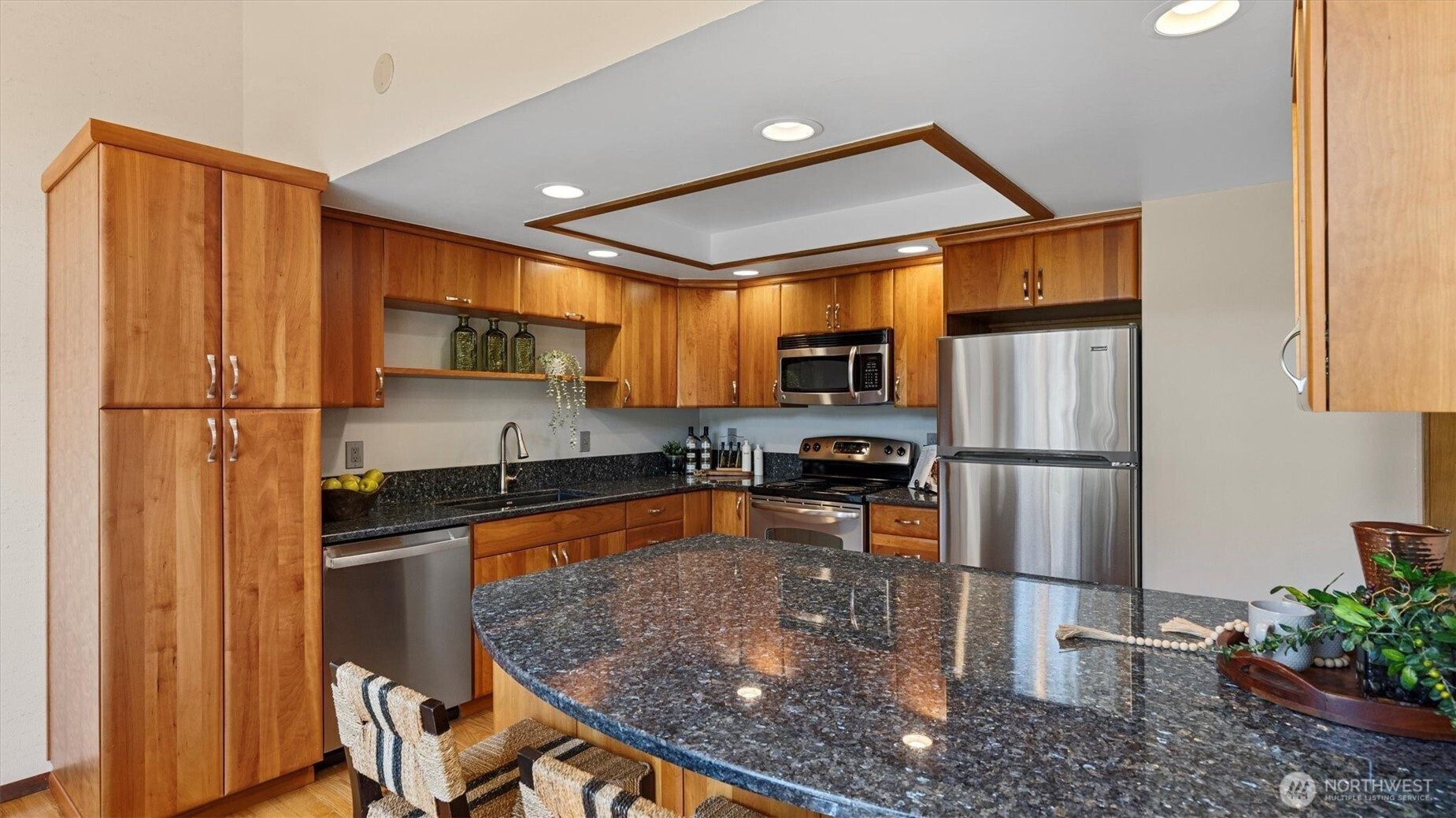 9623 NE Riverbend Drive, Bothell, WA 98011