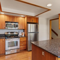 9623 NE Riverbend Drive, Bothell, WA 98011