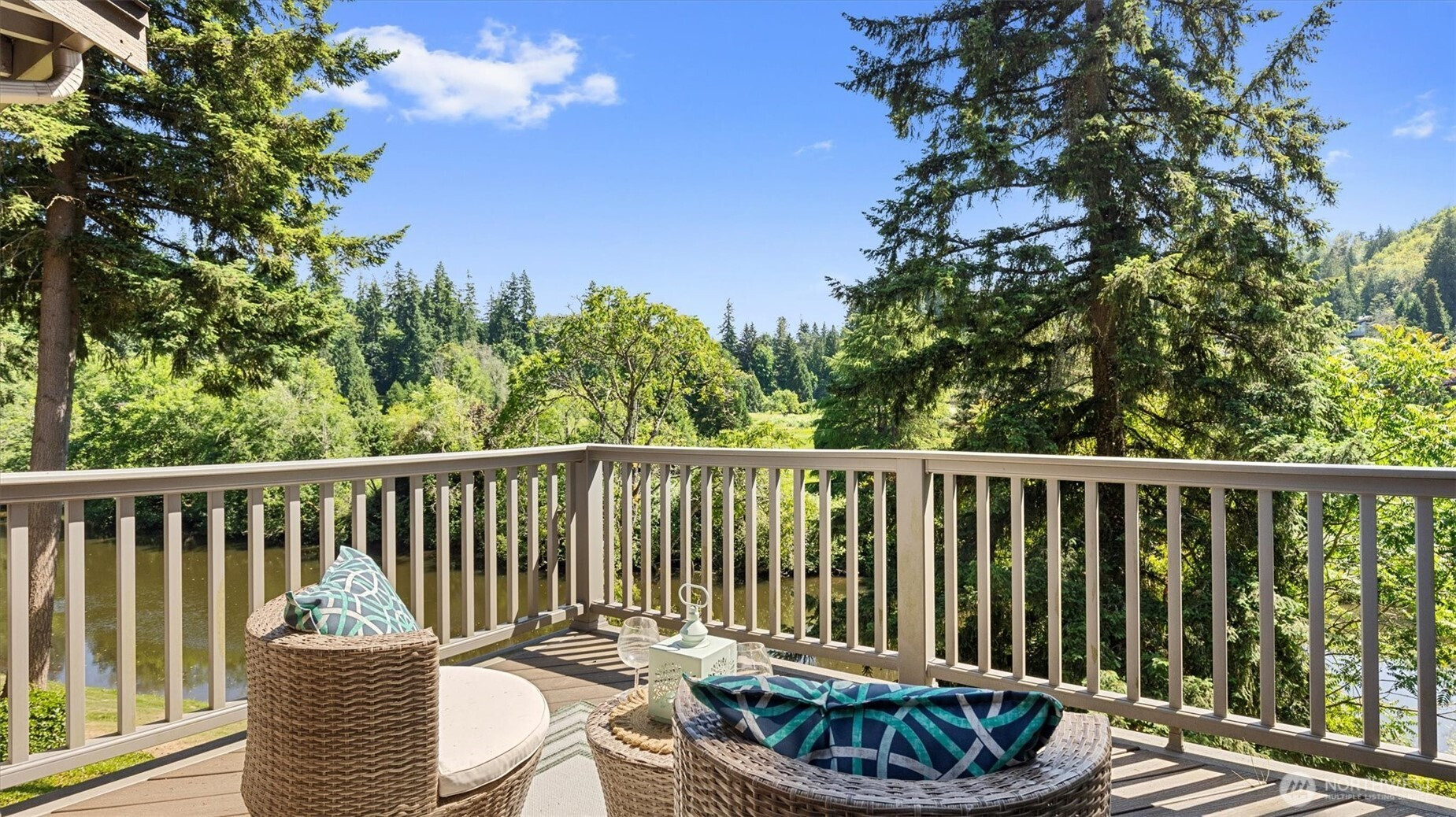 9623 NE Riverbend Drive, Bothell, WA 98011