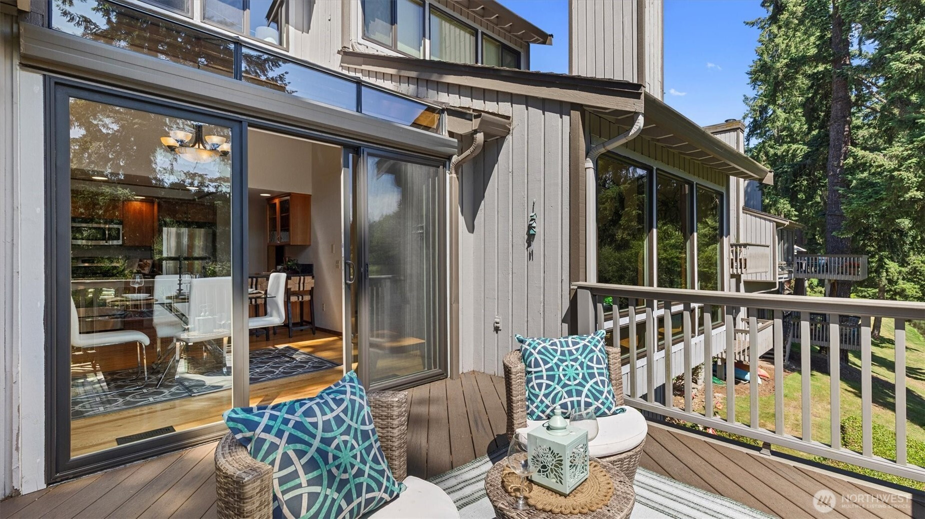 9623 NE Riverbend Drive, Bothell, WA 98011