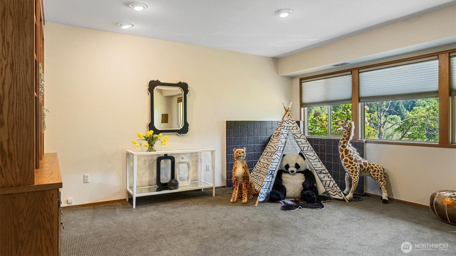 9623 NE Riverbend Drive, Bothell, WA 98011