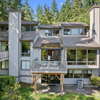 9623 NE Riverbend Drive, Bothell, WA 98011