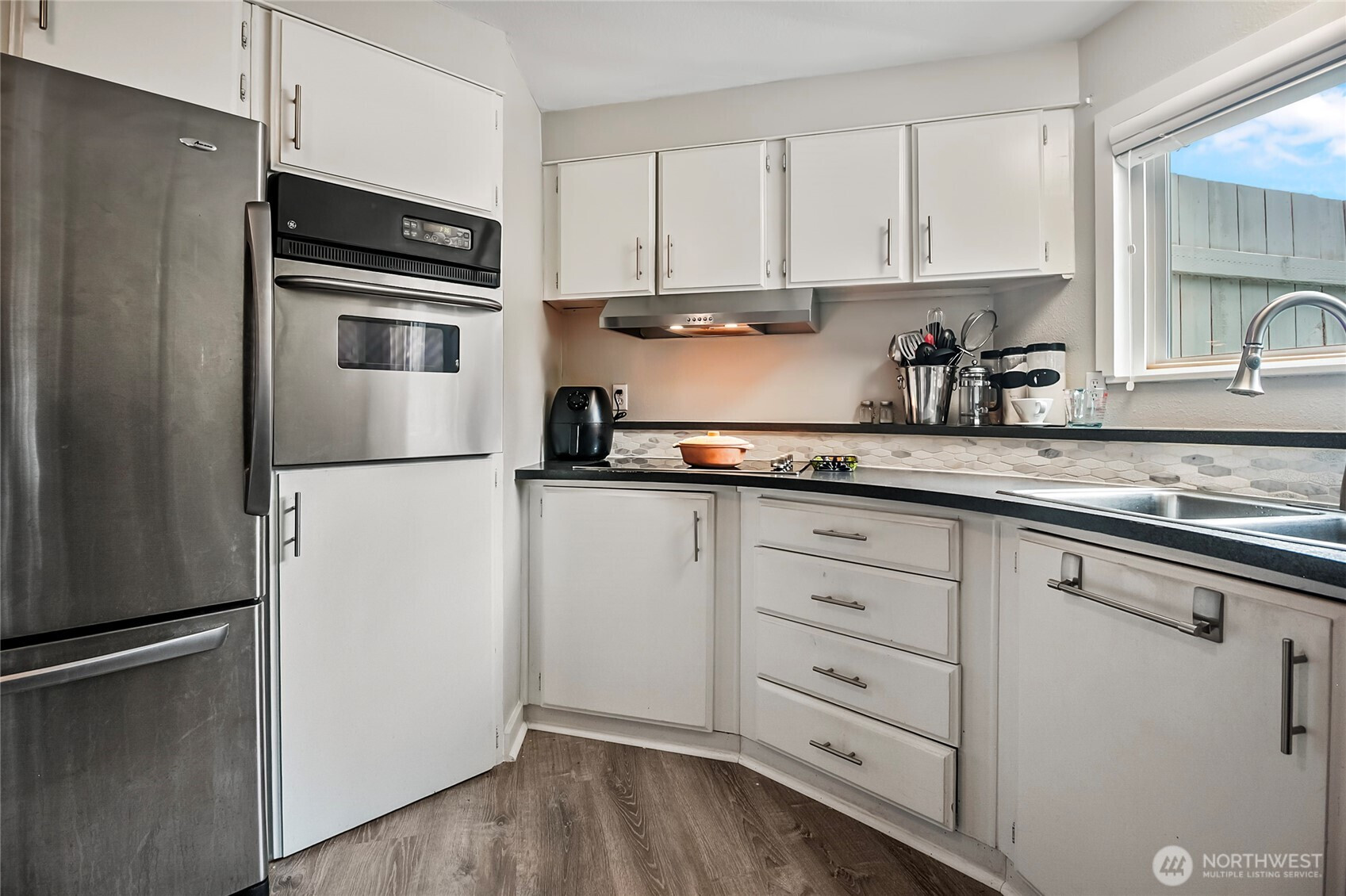 3305 207th Place SE, Bothell, WA 98012