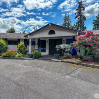 3305 207th Place SE, Bothell, WA 98012