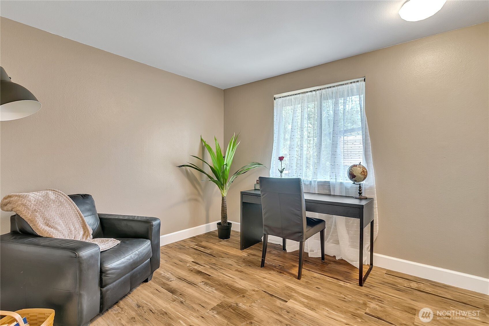 21628 SE 271st Street, Maple Valley, WA 98038