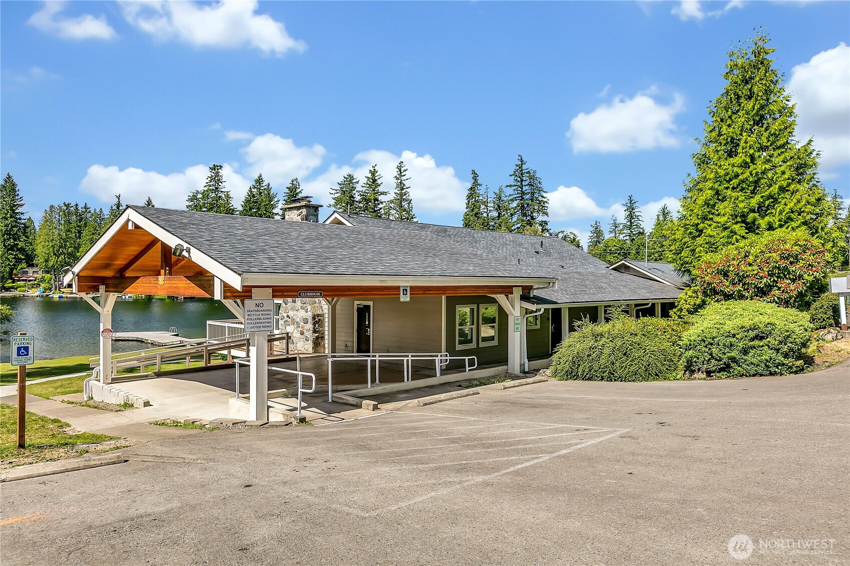 21628 SE 271st Street, Maple Valley, WA 98038