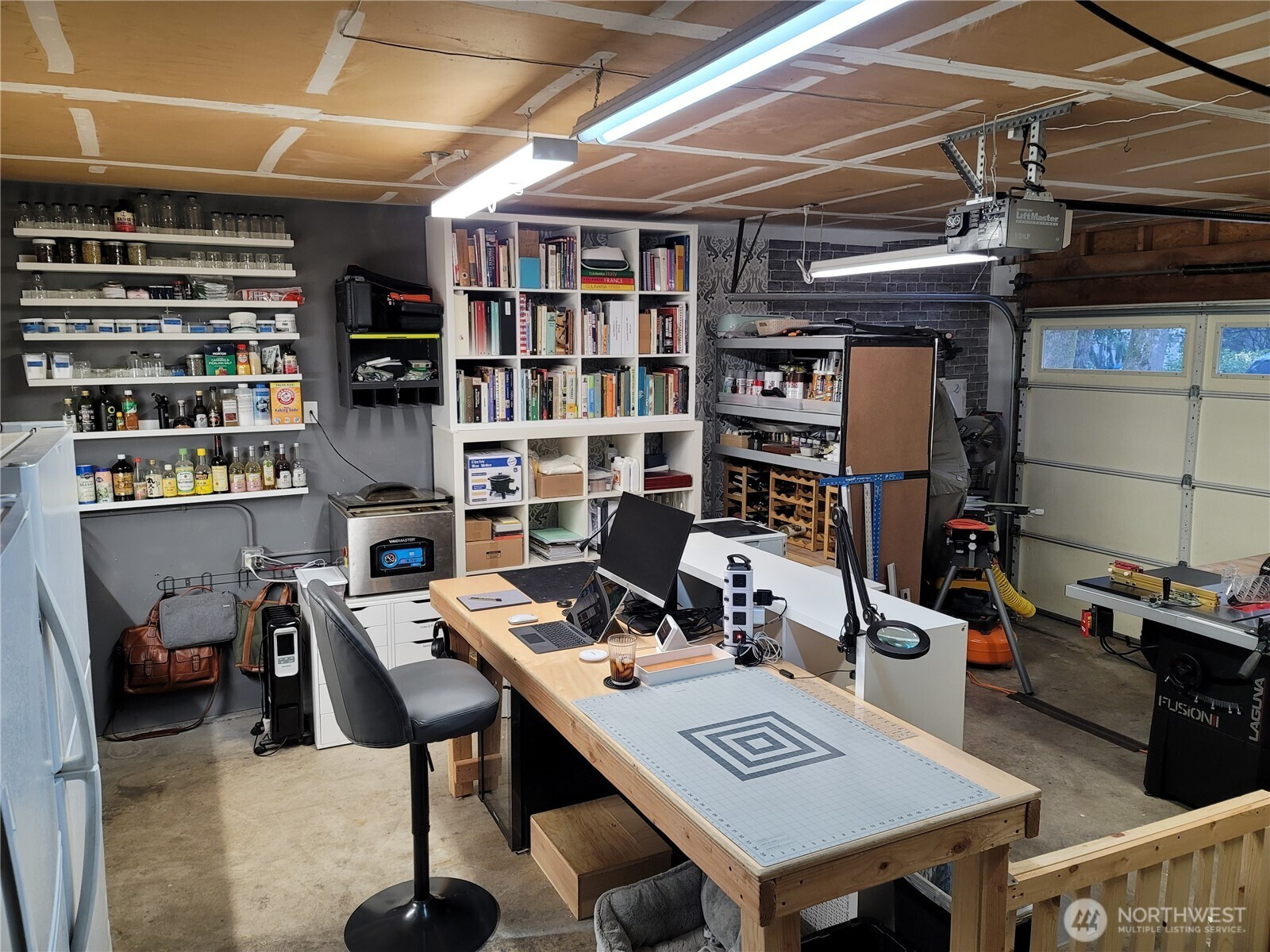 21628 SE 271st Street, Maple Valley, WA 98038