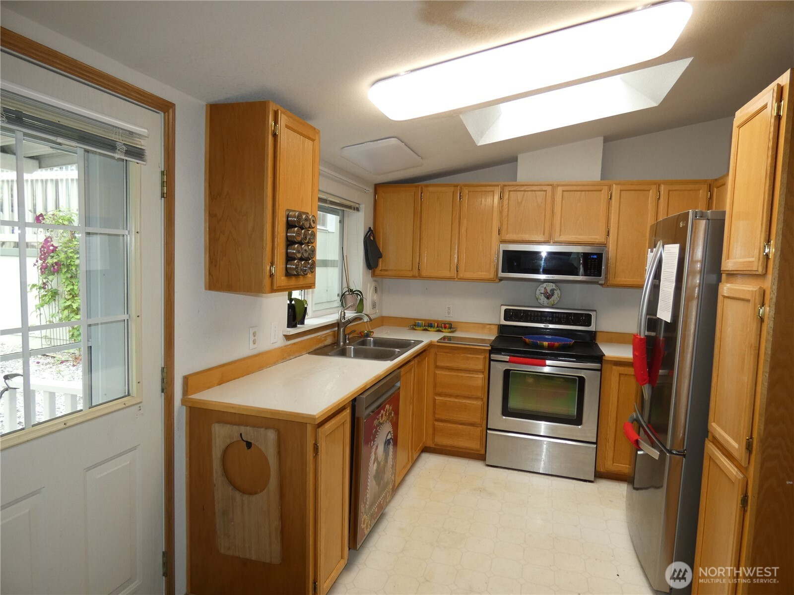 1200 Lincoln Street, Bellingham, WA 98229